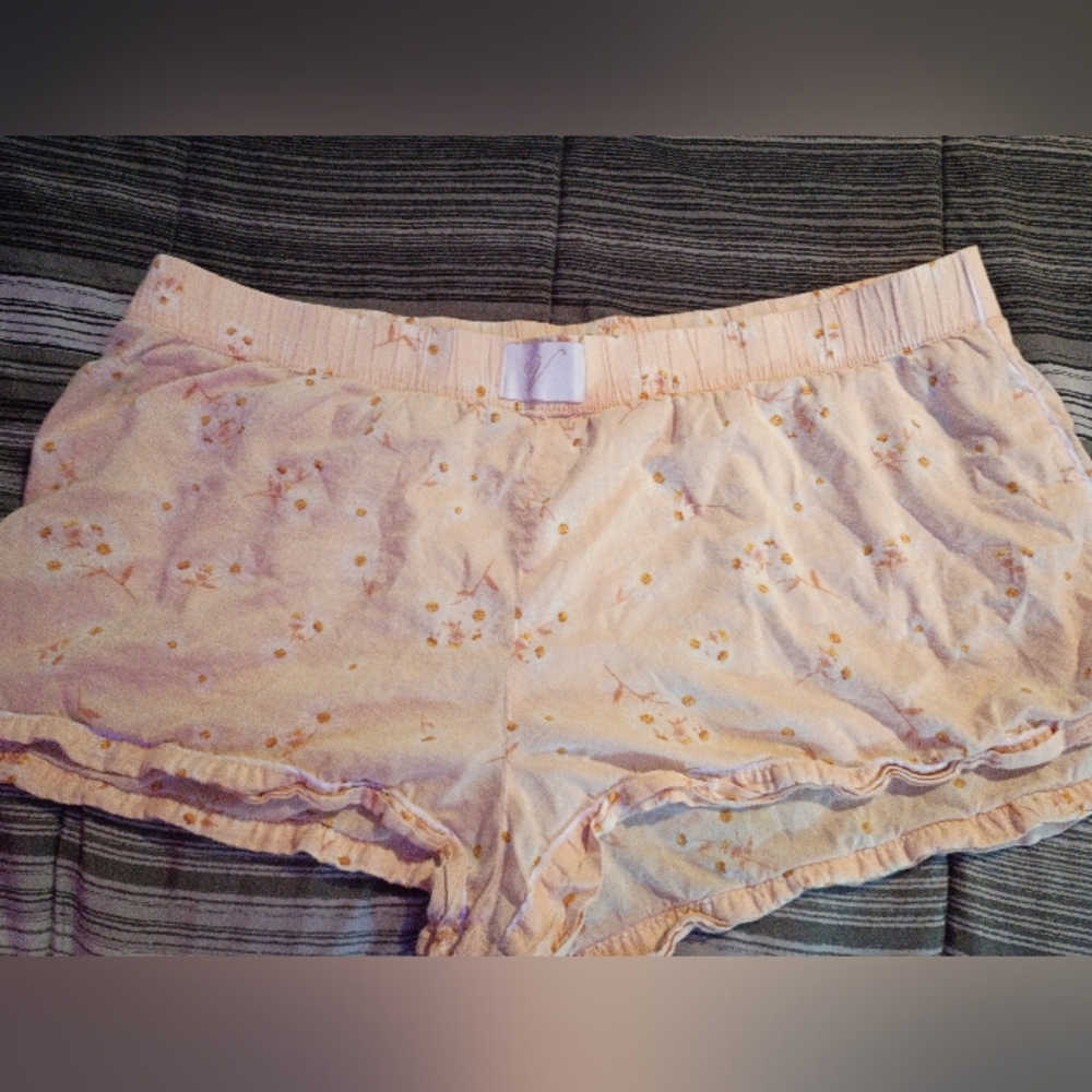 Victoria's Secret Peach Floral Pajama Shorts